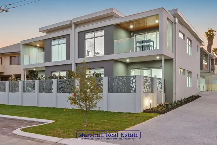 1/21 Green Road, Hillarys WA 6025