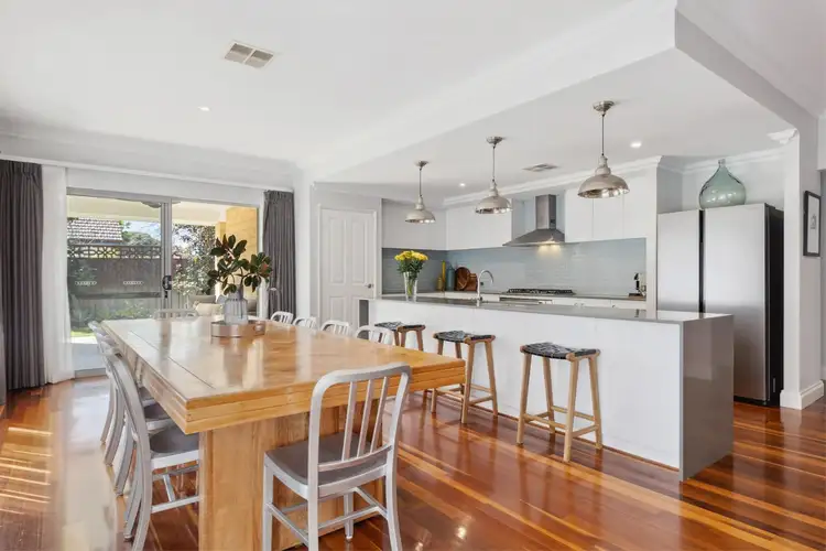 58a Henning Crescent, Manning WA 6152
