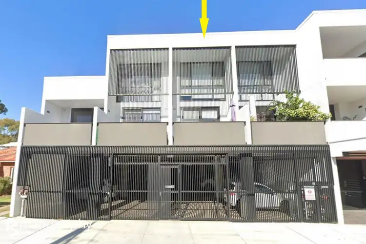 8/1A Charles Street, South Fremantle WA 6162