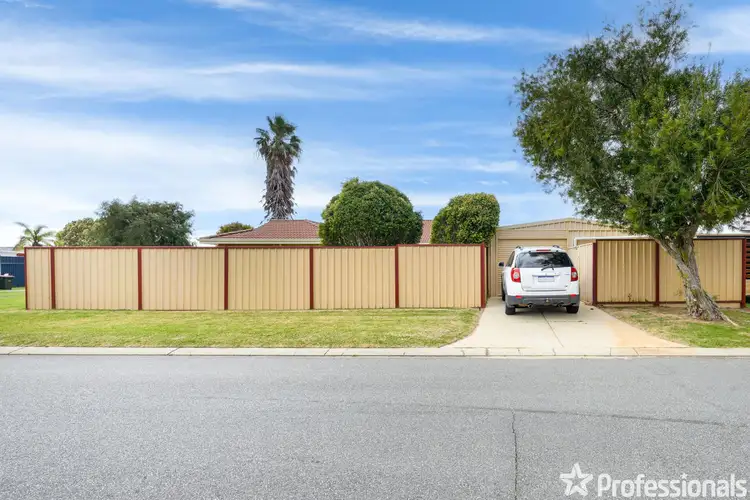 Fourth view of Homely house listing, 2 Dalaroo Court, Cooloongup WA 6168
