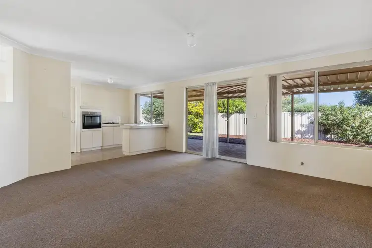 Sixth view of Homely house listing, 7 Duncraig Court, Cooloongup WA 6168