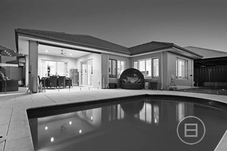 11 Dempster Street, Caversham WA 6055