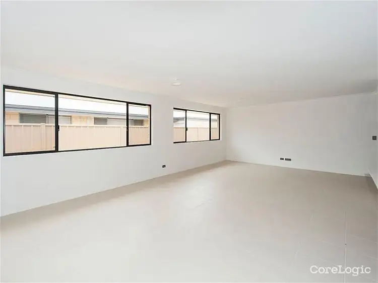 Fifth view of Homely house listing, 40 Aquamarine Parade, Karnup WA 6176