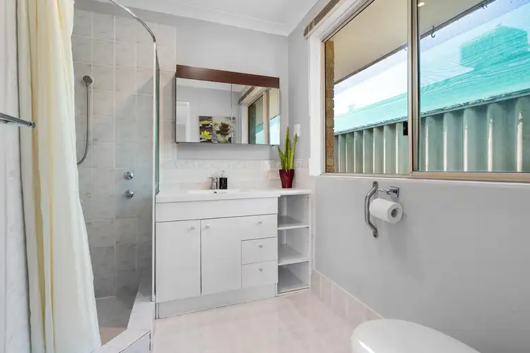 Fifth view of Homely house listing, 5 Lambourne Place, Halls Head WA 6210