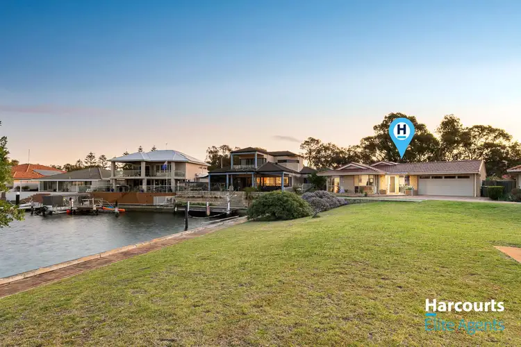 15 Parkwater Cove, Halls Head WA 6210