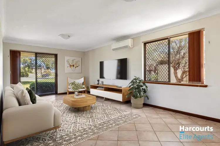 Second view of Homely house listing, 18 Radford Place, Safety Bay WA 6169
