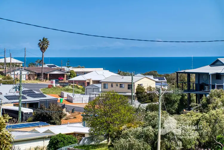 Second view of Homely house listing, 4 Yeoman Place, Binningup WA 6233