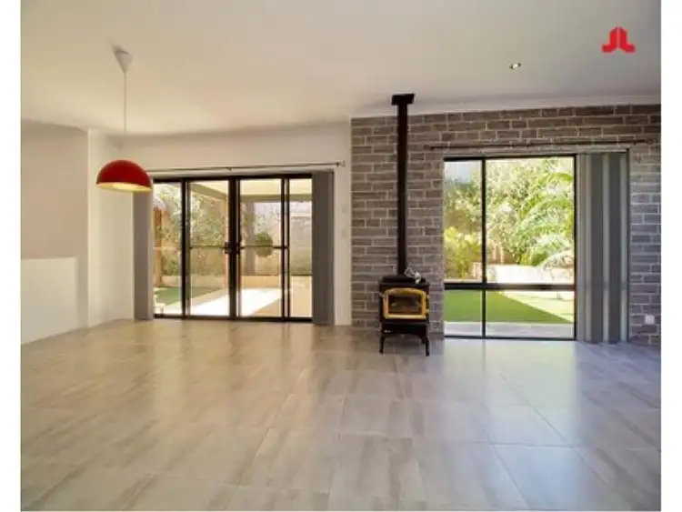 Seventh view of Homely house listing, 14 Tribute Vista, Baldivis WA 6171