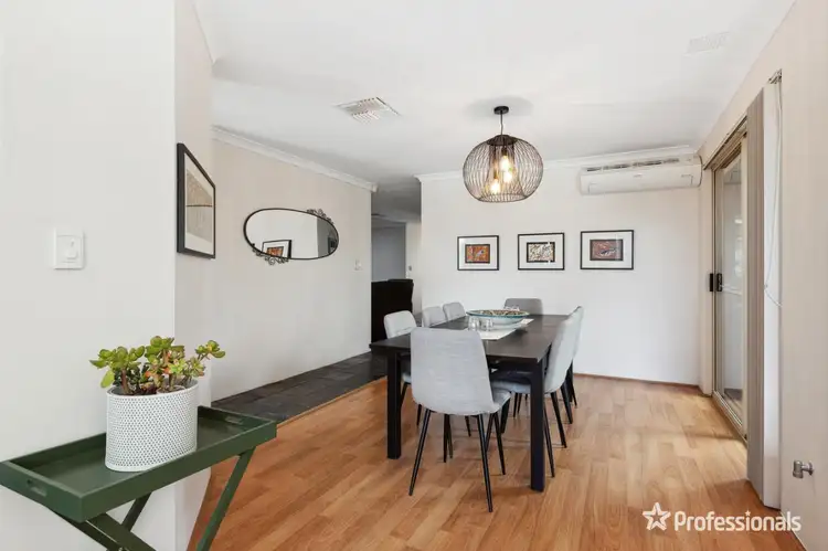Sixth view of Homely house listing, 2 Daintree Close, Success WA 6164