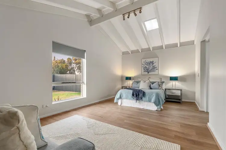 10 Harray Street, Hamersley WA 6022