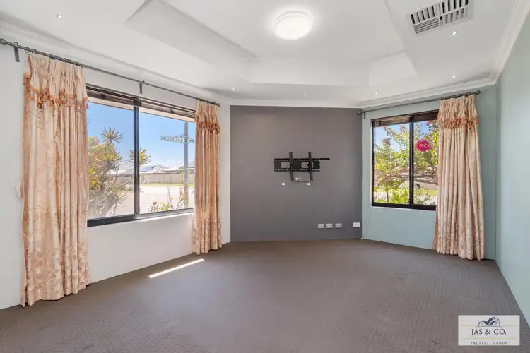 Fifth view of Homely house listing, 1 Caloria Chase, Caversham WA 6055