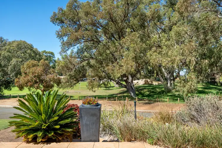 Second view of Homely house listing, 10 Lionel Court, Duncraig WA 6023
