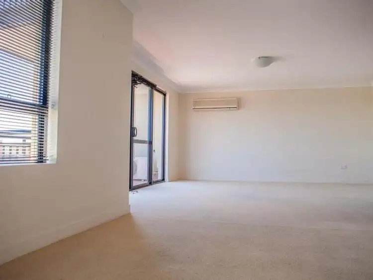 Fourth view of Homely apartment listing, 5/2 Wattlebird Loop, Joondalup WA 6027