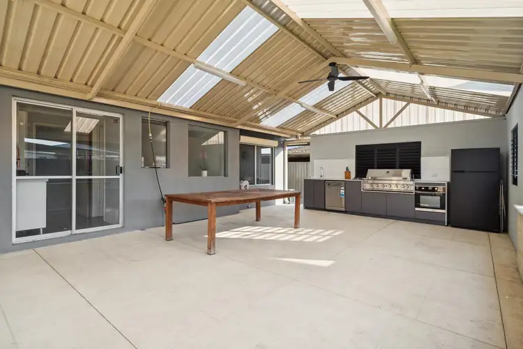 Seventh view of Homely house listing, 10 Isdell Place, Gosnells WA 6110