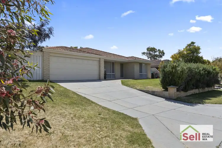54 Berkshire  Drive, Beldon WA 6027