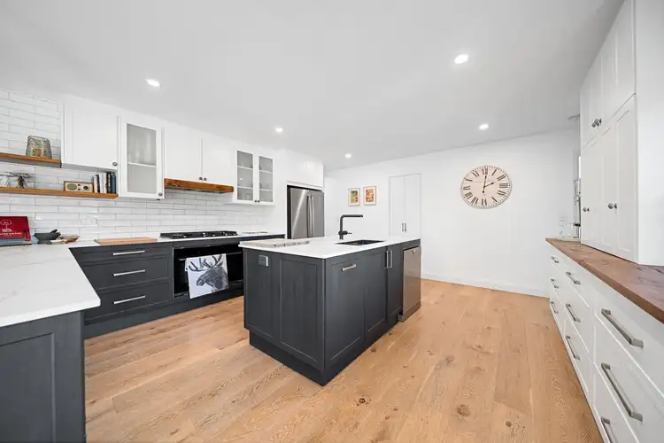 Fifth view of Homely house listing, 2 Karo Place, Duncraig WA 6023