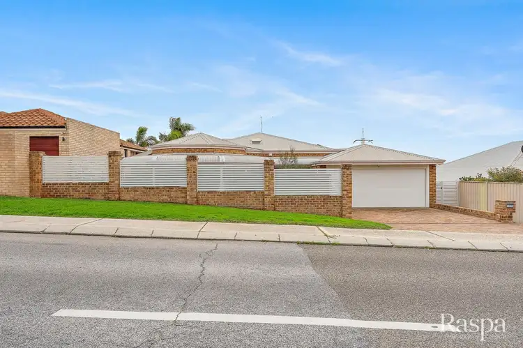 74 King Street, Coogee WA 6166