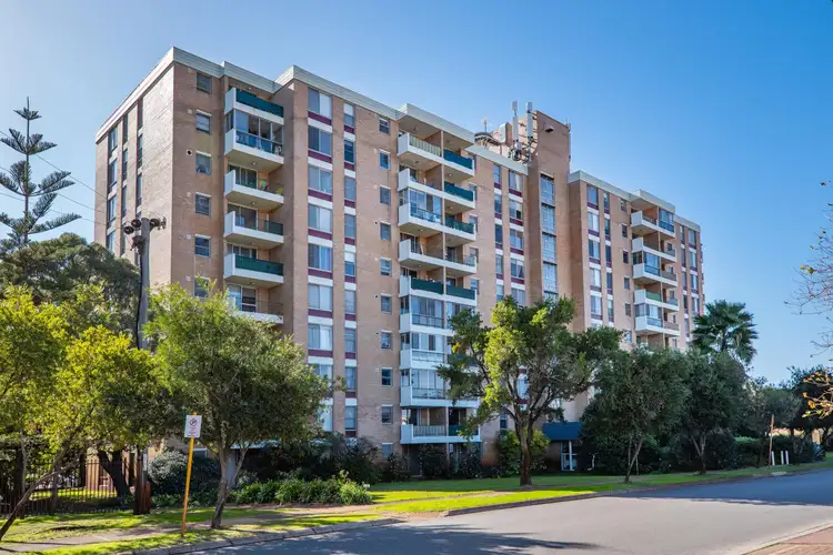 99/16 Leeder Street, Glendalough WA 6016