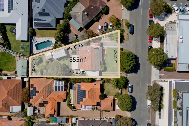12 Bradshaw Crescent, Manning WA 6152