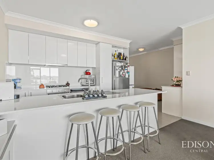 208/25 Malata Crescent