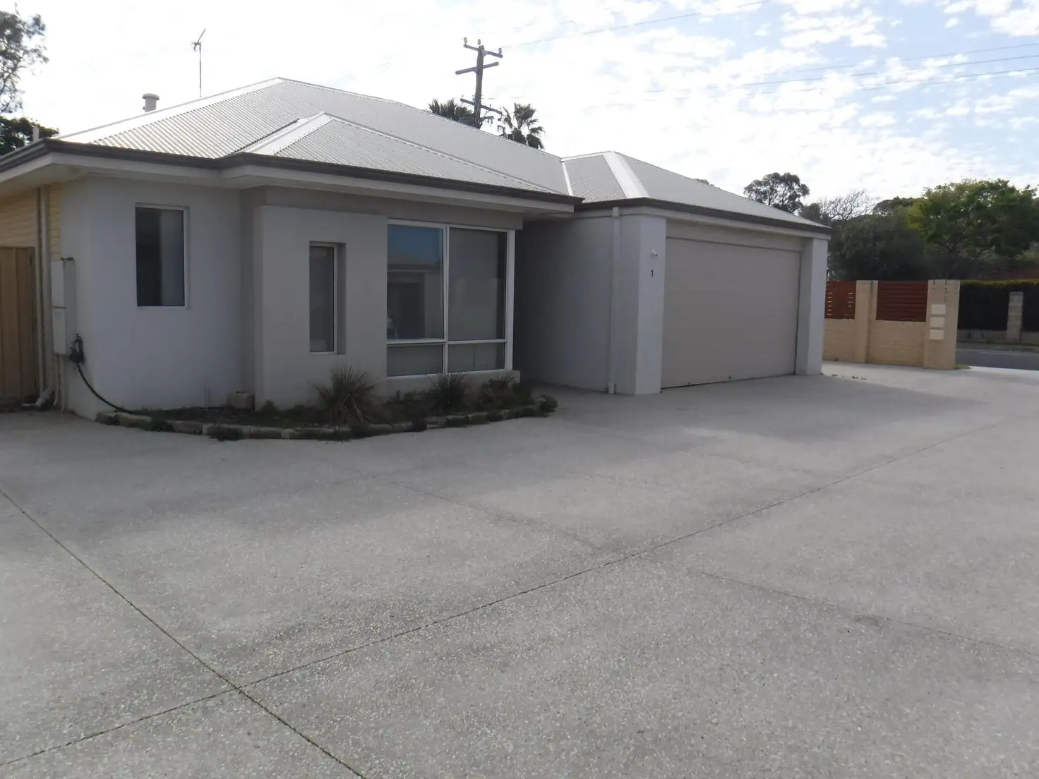 Main view of Homely unit listing, 1/55 Beach Road, South Bunbury WA 6230