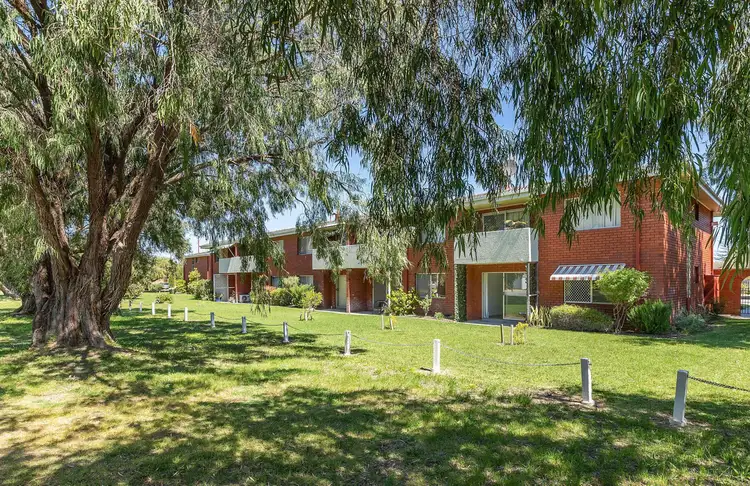 23/4 Minchinson Street, Shoalwater WA 6169