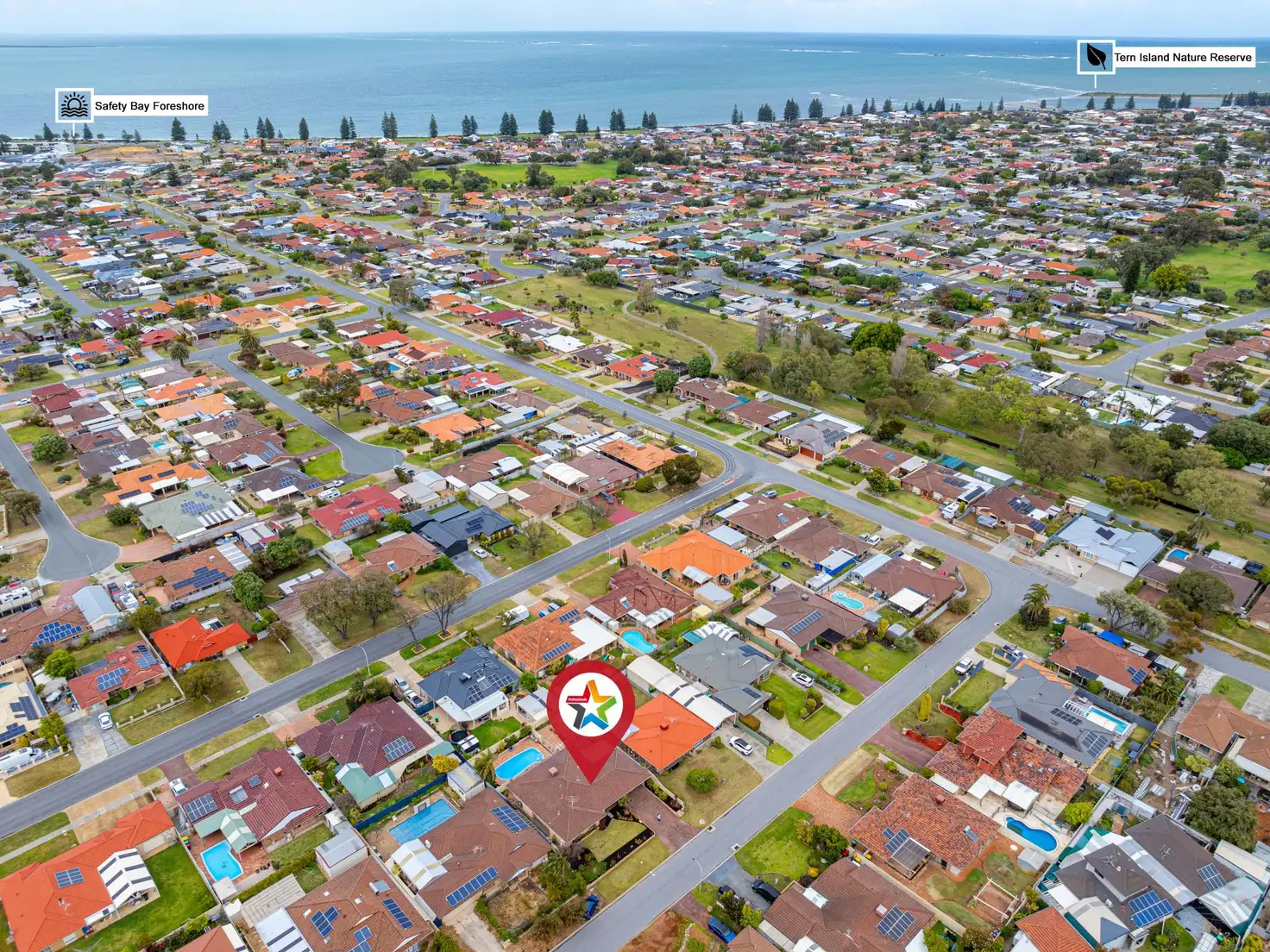 Main view of Homely house listing, 10 Windward Close, Safety Bay WA 6169