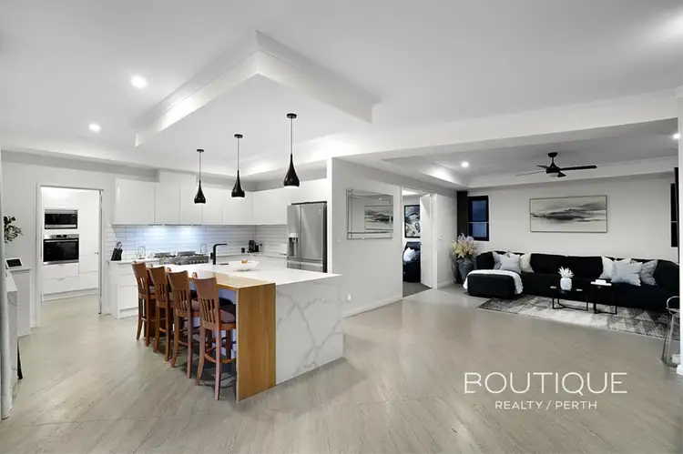 Fifth view of Homely house listing, 10 St Malo Court, Mindarie WA 6030
