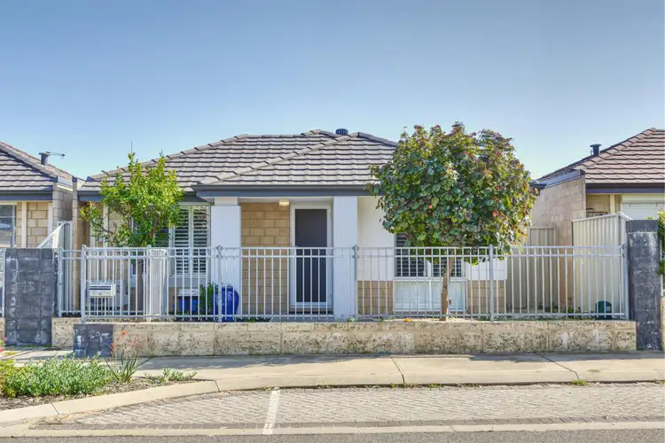 30 Kalli Street, Golden Bay WA 6174