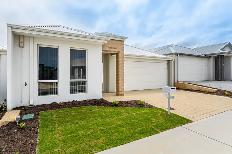 Second view of Homely house listing, 5 Friedrich Way, Alkimos WA 6038