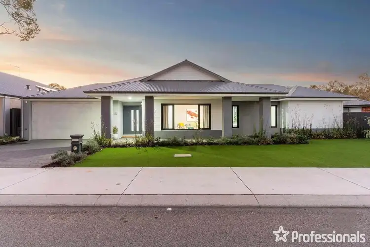 15 Rosebery Way, Bushmead WA 6055