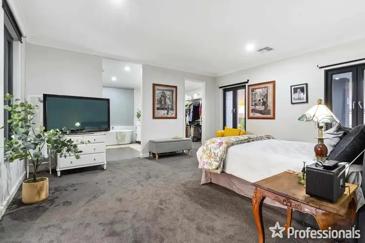 Second view of Homely house listing, 15 Rosebery Way, Bushmead WA 6055