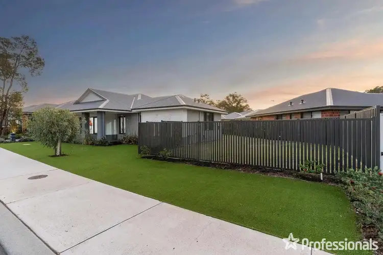 Fourth view of Homely house listing, 15 Rosebery Way, Bushmead WA 6055