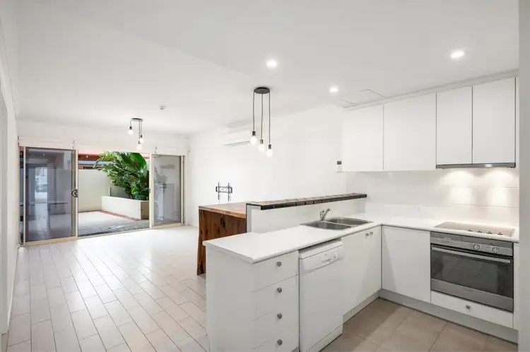 Main view of Homely apartment listing, 6/80 Stirling Highway, North Fremantle WA 6159