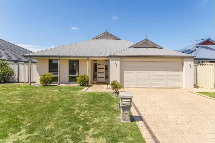 23 Lyon Road