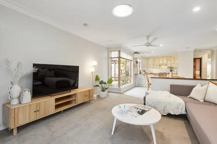 Fifth view of Homely villa listing, 2/18 Hastings Street, Scarborough WA 6019