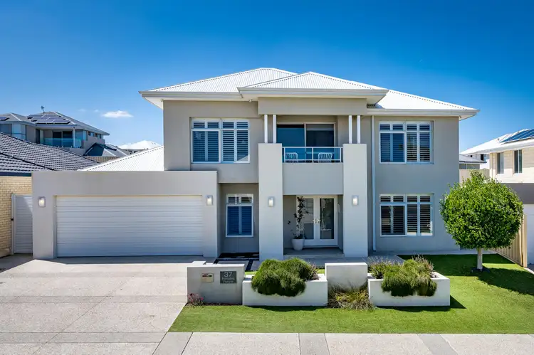 37 Fontelina Parade, Iluka WA 6028