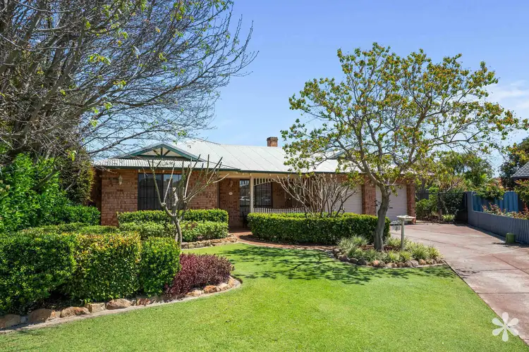 3 Jensen Court, Leeming WA 6149