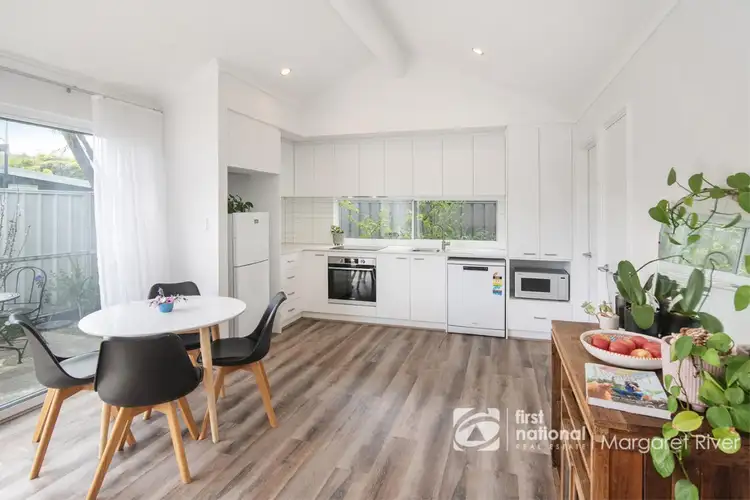 8 Loriini Lane, Cowaramup WA 6284