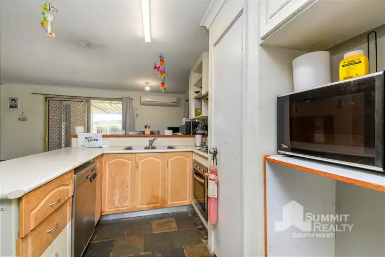 Fifth view of Homely house listing, 31 Kurrajong Circle, Glen Iris WA 6230
