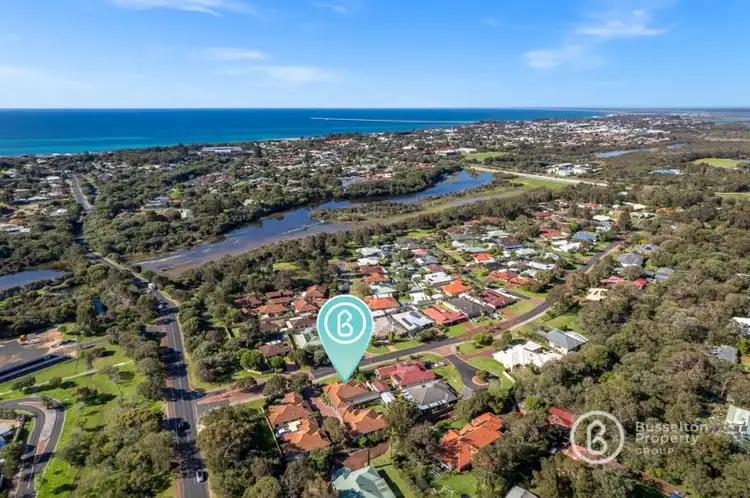 4/2 Glen Eagles Grove, West Busselton WA 6280