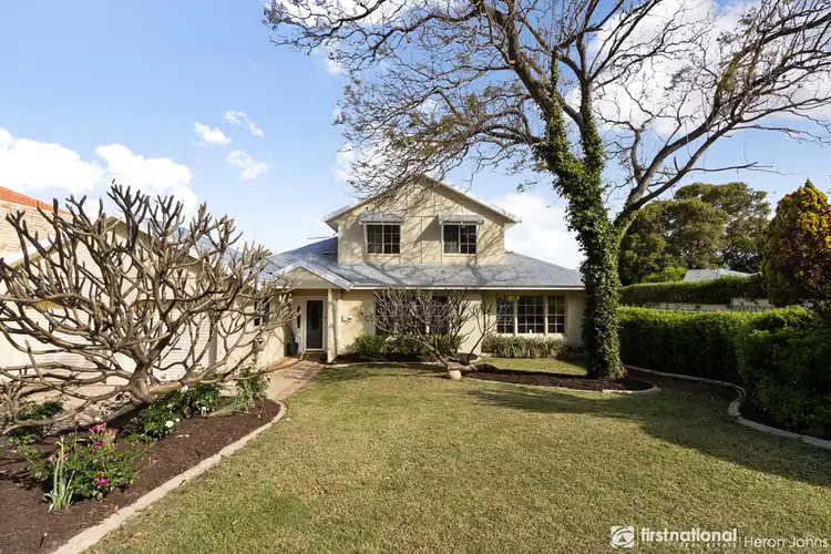 15 Darnell Avenue, Mount Pleasant WA 6153