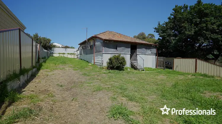 Second view of Homely house listing, 7 Meelah Way, Koongamia WA 6056