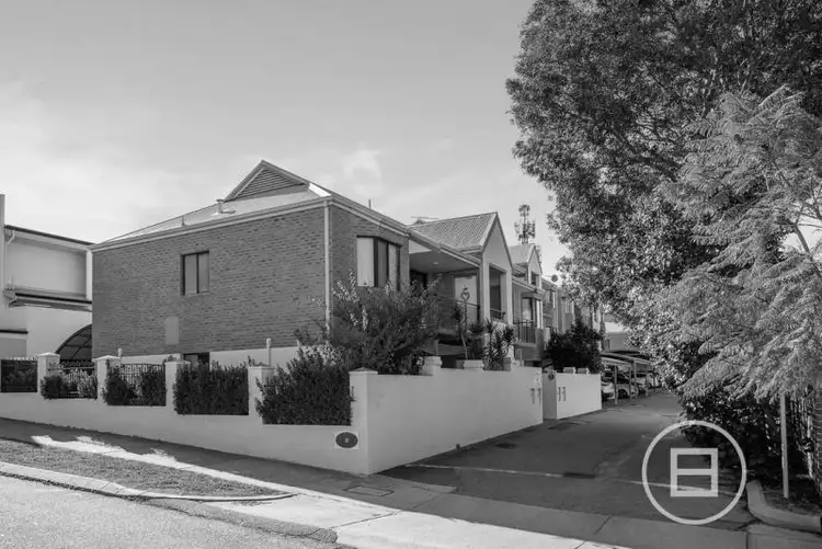 Main view of Homely townhouse listing, 2/22 Knutsford Street, North Perth WA 6006