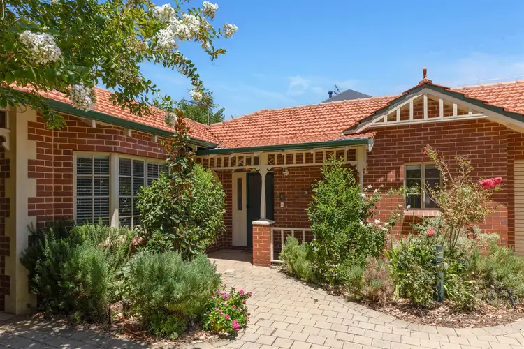 6/8 Philip Road, Dalkeith WA 6009
