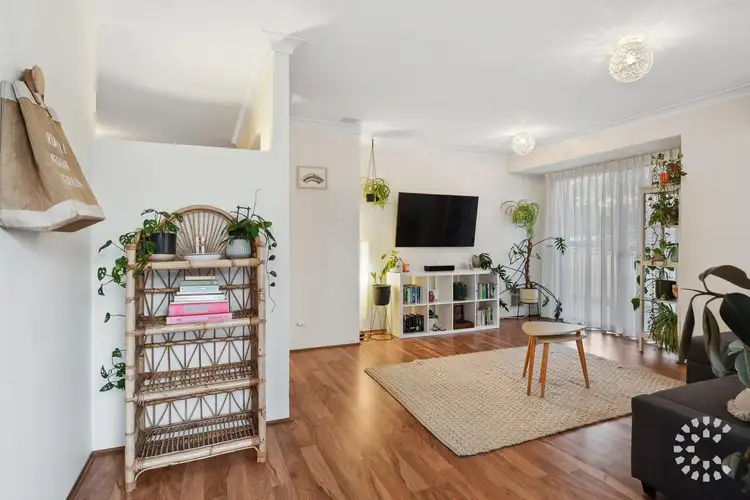 Second view of Homely house listing, 27 Grigg Place, Hilton WA 6163