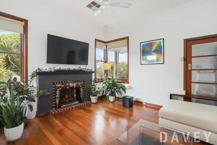 Fifth view of Homely house listing, 146 Ewen Street, Doubleview WA 6018