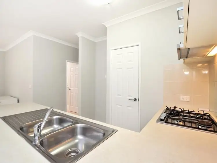 Sixth view of Homely unit listing, 10/56 Westlinton Circle, Waikiki WA 6169