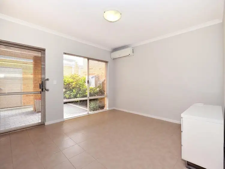 Seventh view of Homely unit listing, 10/56 Westlinton Circle, Waikiki WA 6169