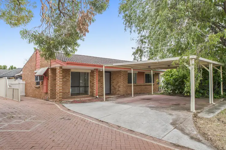 33 Wythburn Ave, Balga WA 6061
